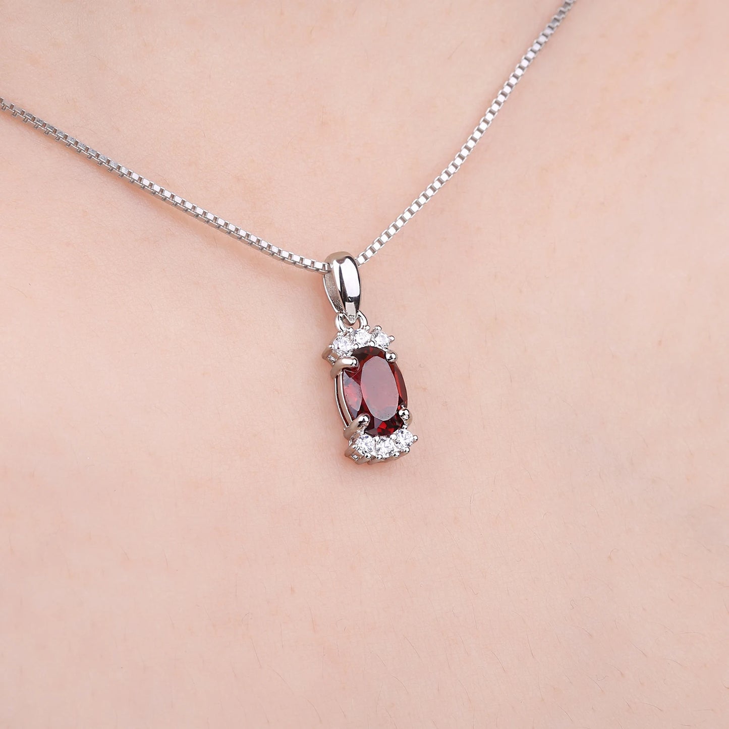 edle 925 Sterling Silber Halskette mit modischem Stein für Damen