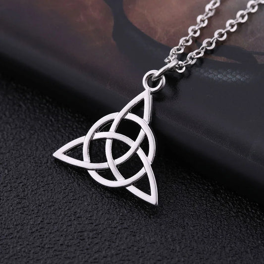 Skyrim Wikinger Celtic Knot Halskette Anhänger